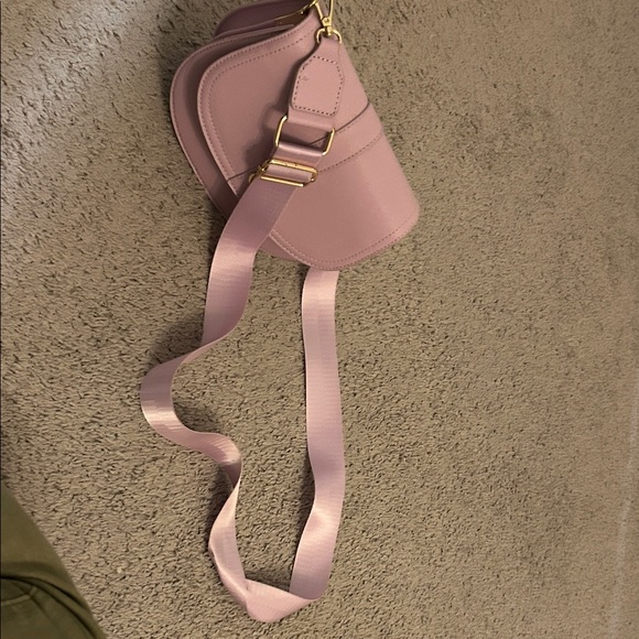 Lavender Crossbody Bag – Like New - Picture 5 of 5
